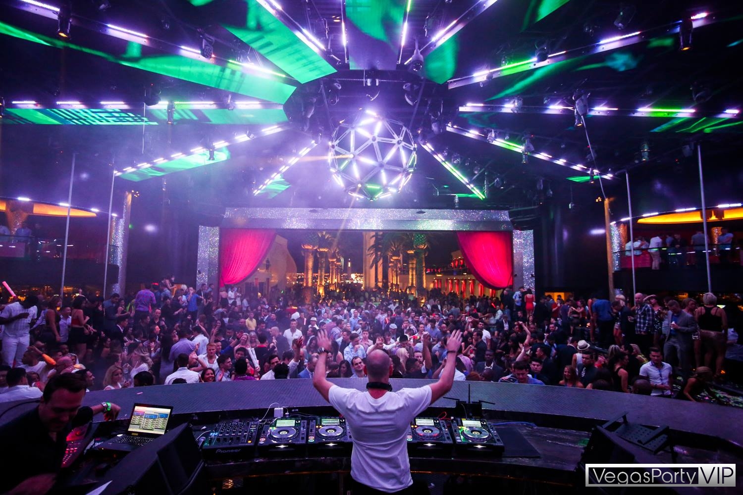 Drai's Nightclub | Las Vegas Nightclubs | Vegas Party VIP