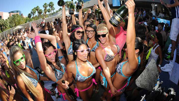 This Week In Vegas April 1-7: Wet Republic’s Grand Opening & After Hours Heats Up with Sacha Robotti at Drai’s