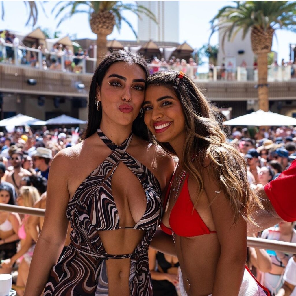 Ultimate Vegas Pool Party Experience